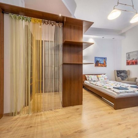 Anastasia 2 Bedrooms Apartment On Vaci Utca Budapest Exterior foto