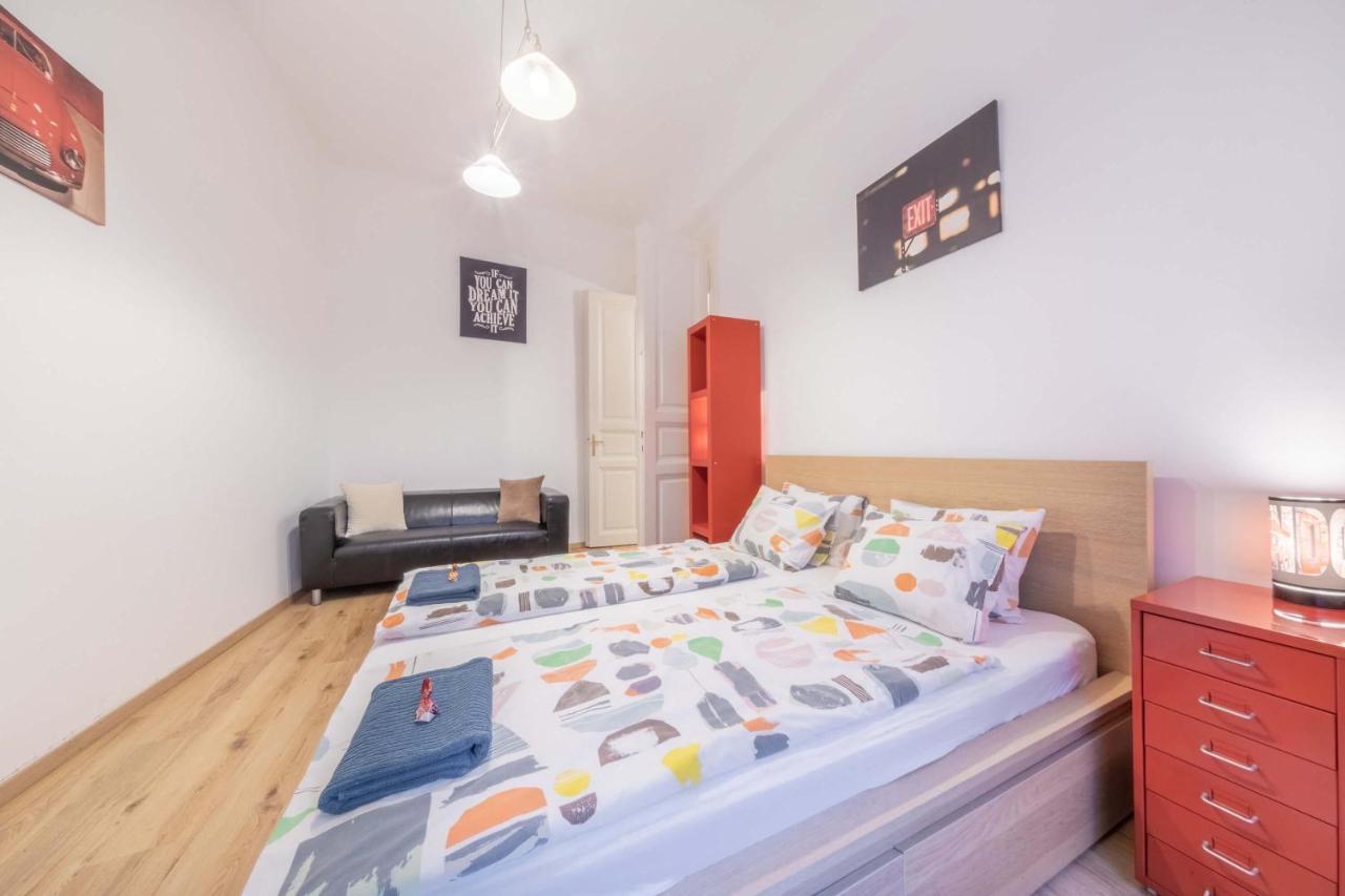Anastasia 2 Bedrooms Apartment On Vaci Utca Budapest Exterior foto