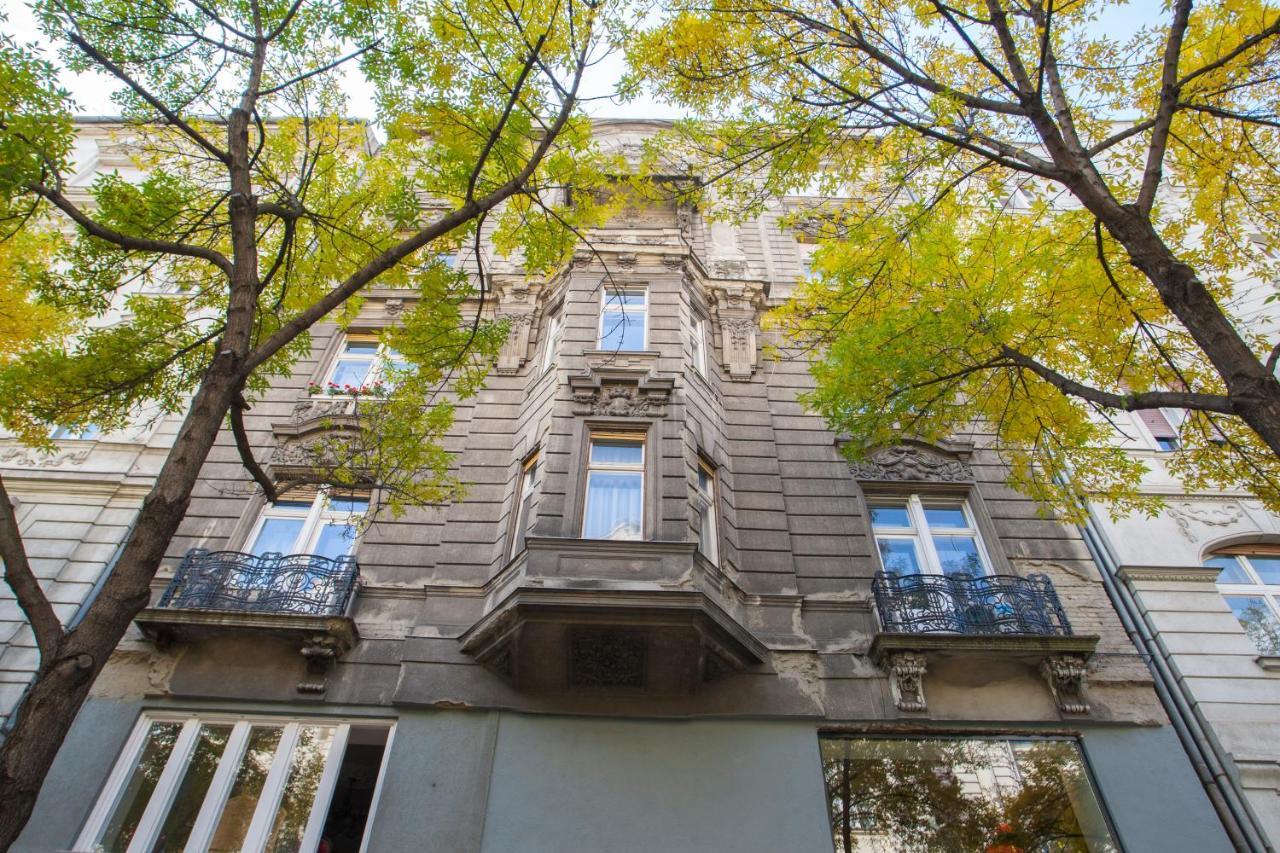 Anastasia 2 Bedrooms Apartment On Vaci Utca Budapest Exterior foto